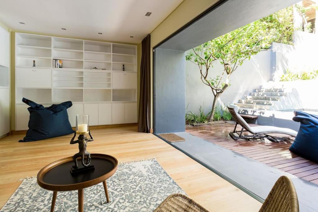 Solar Powered Designer With Pool And Views Holiday home